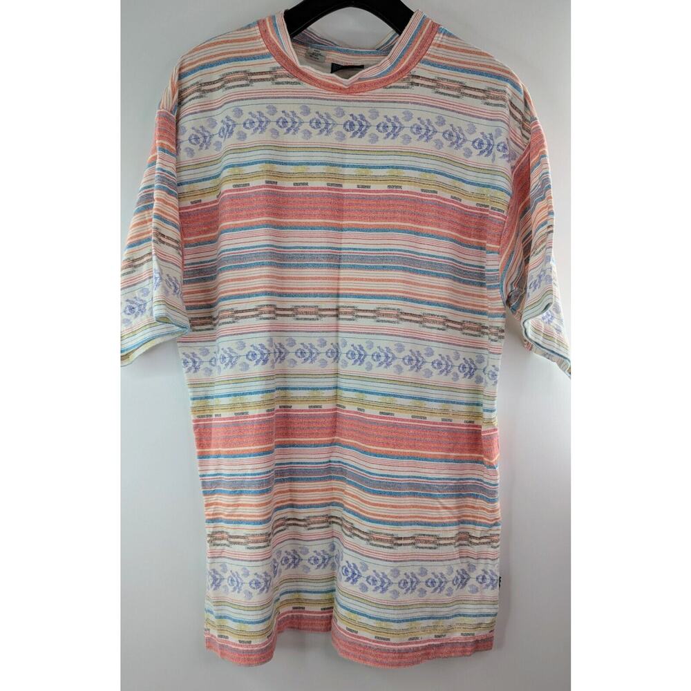 Vintage 90s MAUI Hawaii T-Shirt Surfer Skater Aztec Large| 251042